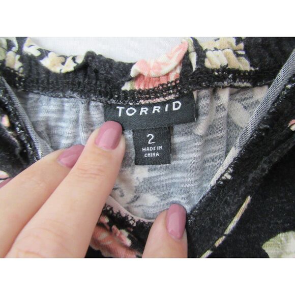 EUC Torrid Size 2 Black/Pink Babydoll Super Soft Slub Ruffle Shoulder Tank - Picture 2 of 3